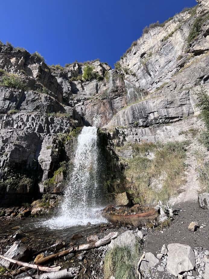 A view of Stewart Fall's double cascade, found in Provo, Utah.